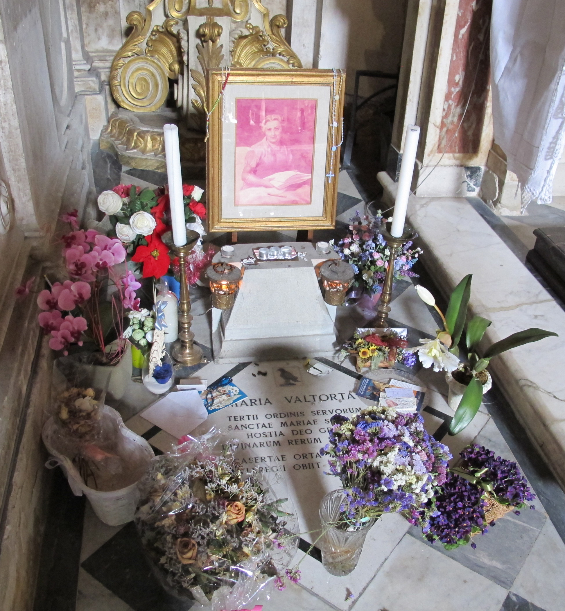 Grave of Maria Valtorta - Chapter of Ss. Annunziata - Florence