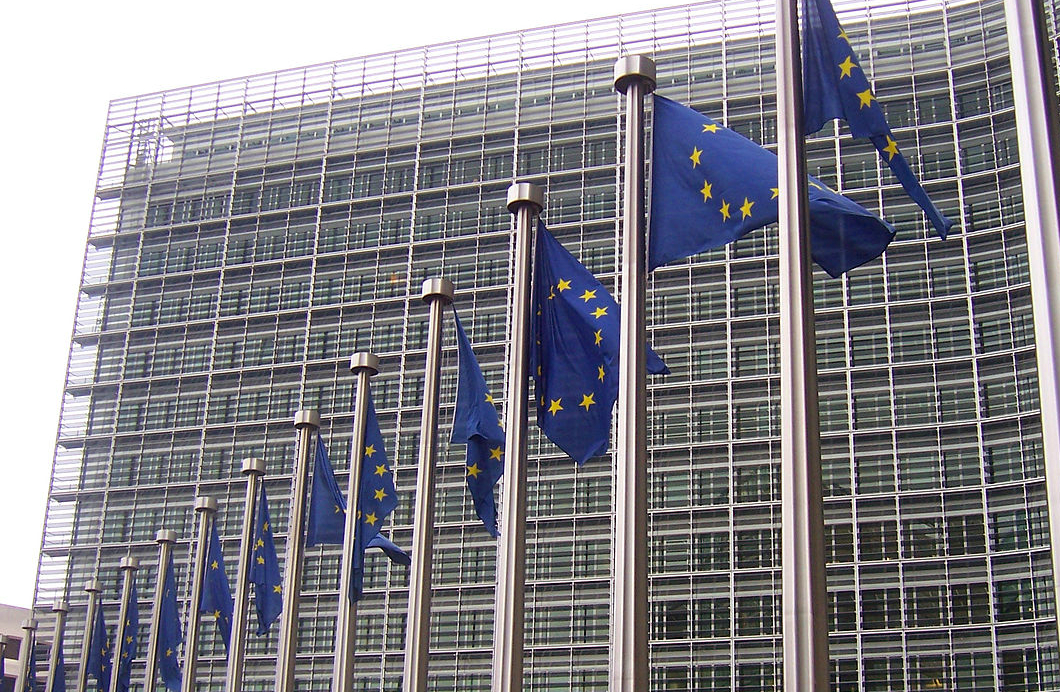 EU flags in front of the Berlaymont building