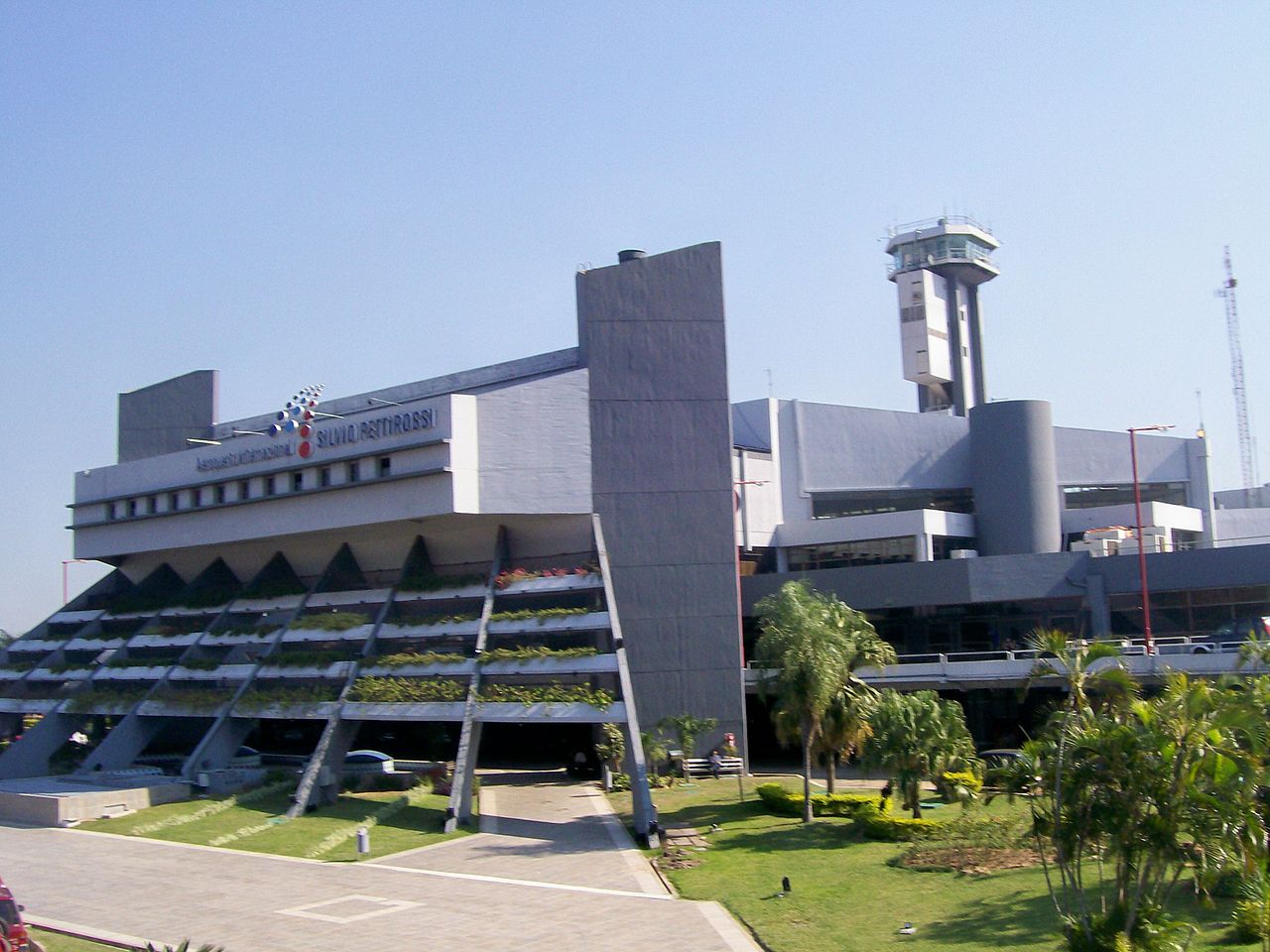 International Airport "Silvio Pettirossi" of Asuncion