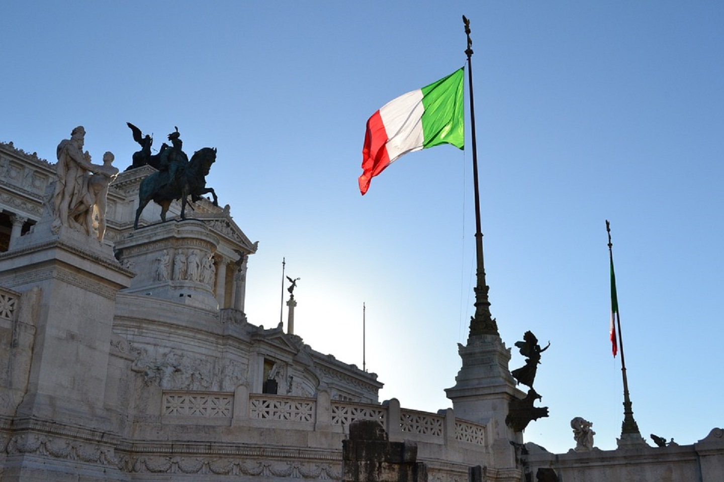 Flag of Italy - "Altar of the Fatherland"