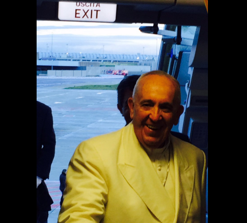 Il Papa in aereo