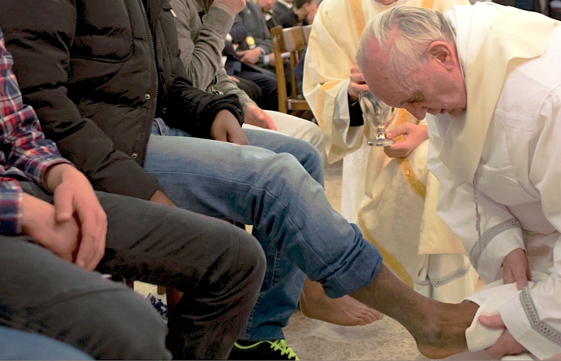 Papa lavanda dei piedi 2013